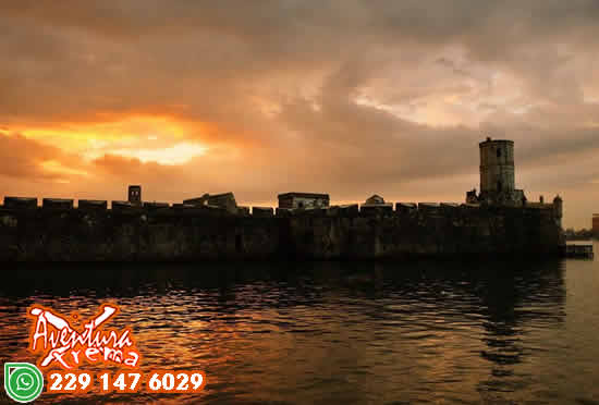 Tour a La Fortaleza de San Juan De Ulúa Saliendo de Veracruz o Boca del Río Tour a La Fortaleza de San Juan De Ulúa Saliendo de Veracruz o Boca del Río