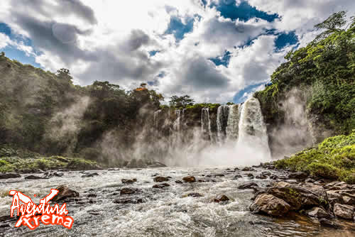 Cascada De El Salto De Eyipantla Catemaco, Veracruz Cascada De El Salto De Eyipantla Catemaco, Veracruz